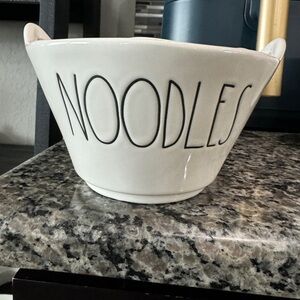 Rae Dunn noodles bowl